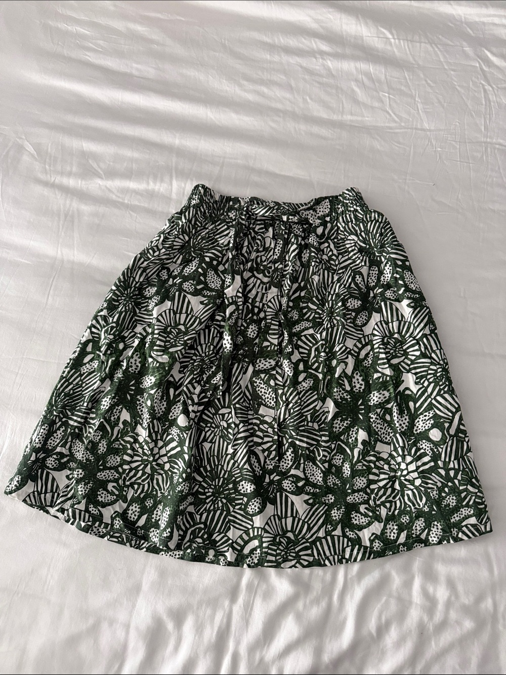 H&M White Skirt with Dark Green Floral Print